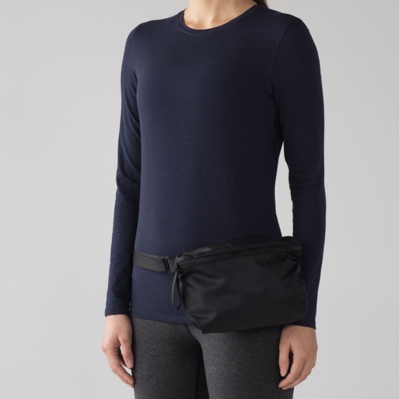 lululemon athletica go Lightly Belt Bag, black - Picture 11 of 13